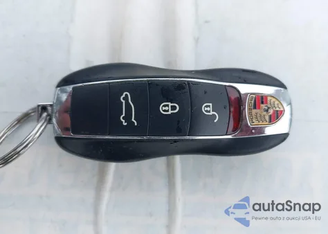 2016 Porsche Cayenne z USA, uszkodzony, nr VIN WP1AA2A25GKA12185